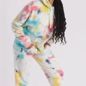 Feat Blanketblend Multicolor Tie-Dye Hoodie - Size L